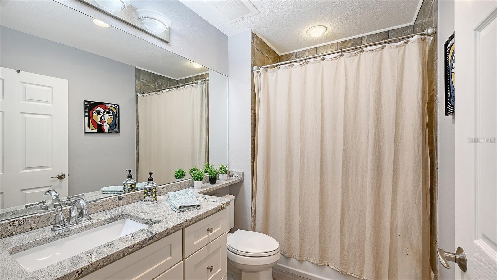 Image 21 of 38 For 1921 Monte Carlo Drive 302