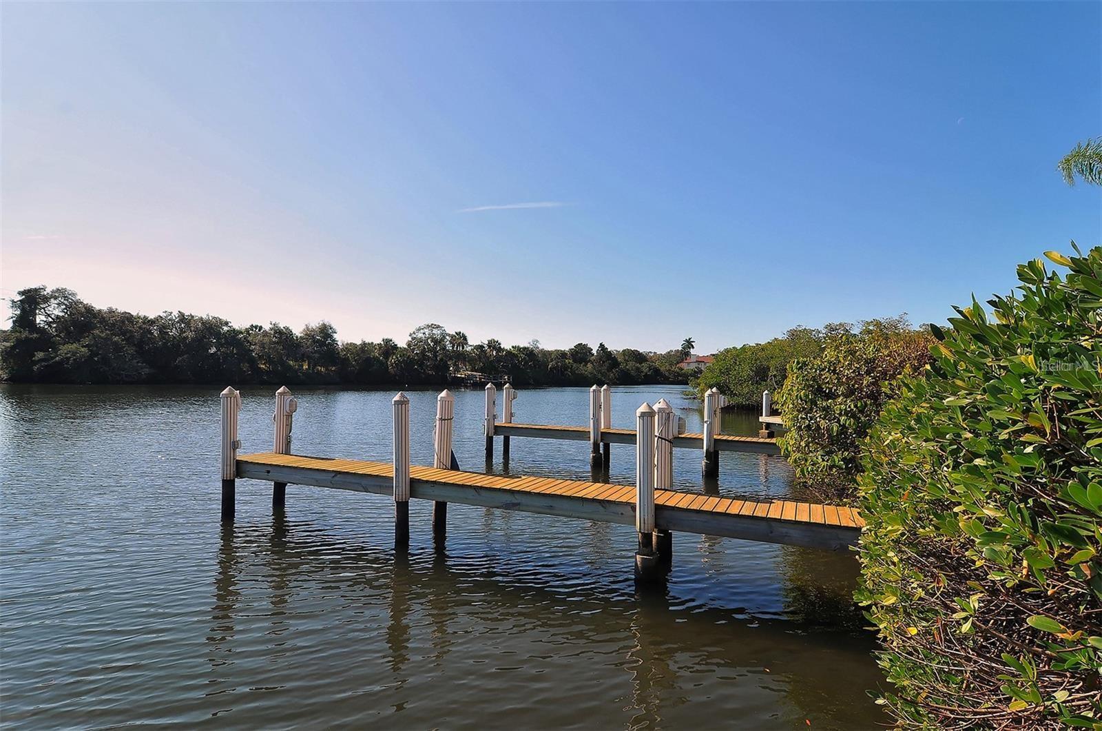 Image 34 of 38 For 1921 Monte Carlo Drive 302