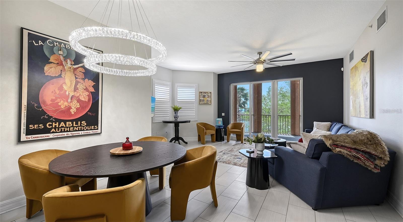 Image 4 of 38 For 1921 Monte Carlo Drive 302