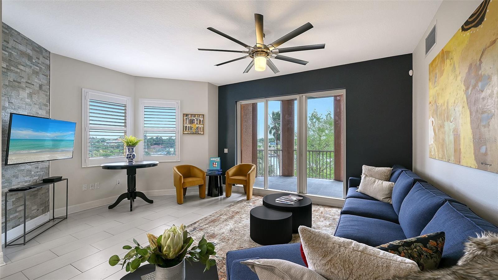 Image 5 of 38 For 1921 Monte Carlo Drive 302