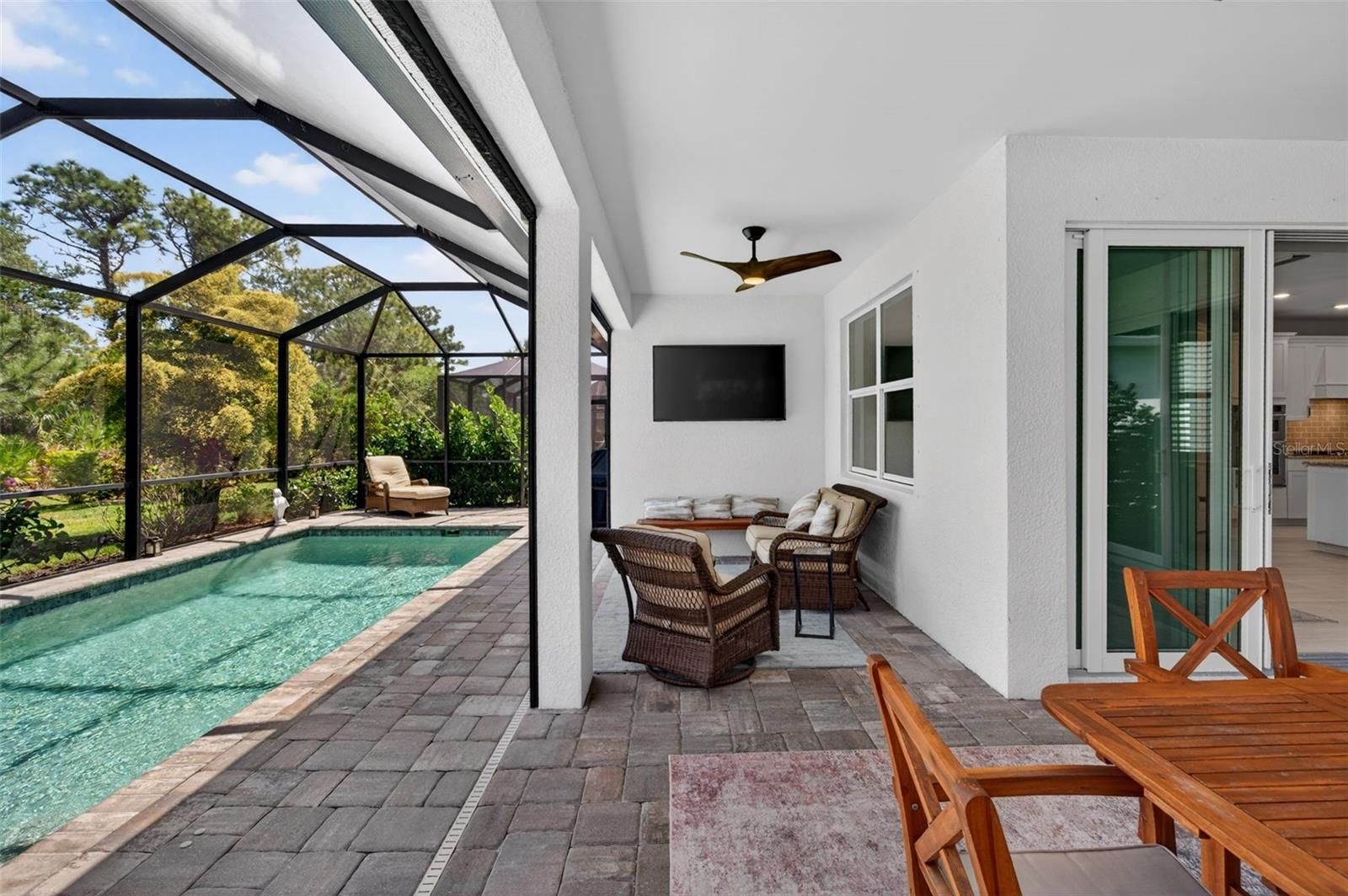 Image 53 of 98 For 10060 Coral Shore Drive