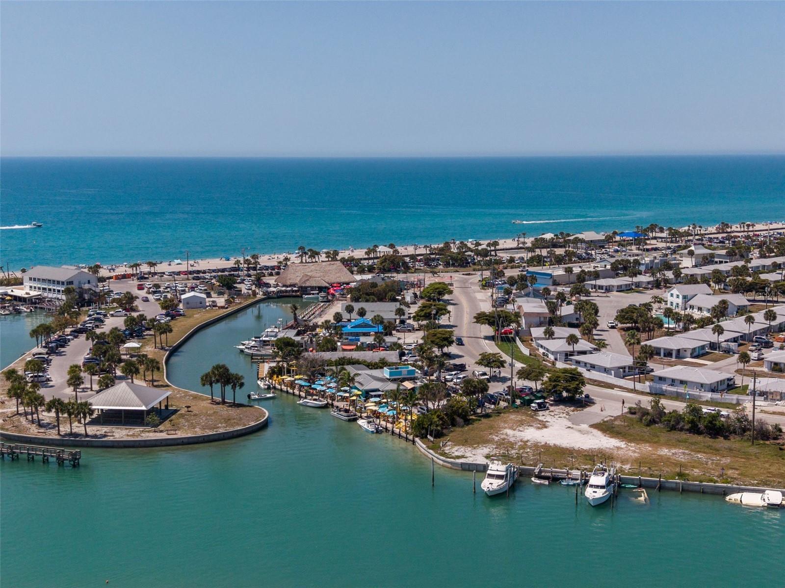 Image 88 of 98 For 10060 Coral Shore Drive