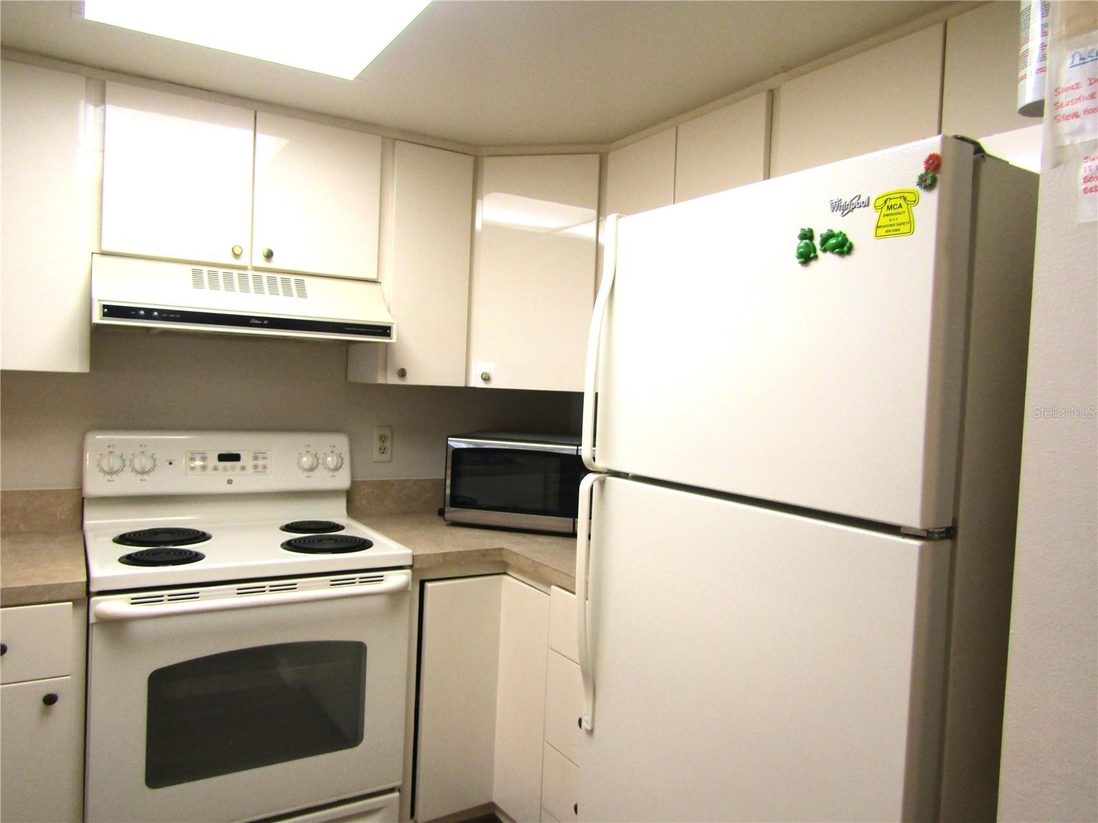 Image 2 of 15 For 4632 Ringwood Meadow 28