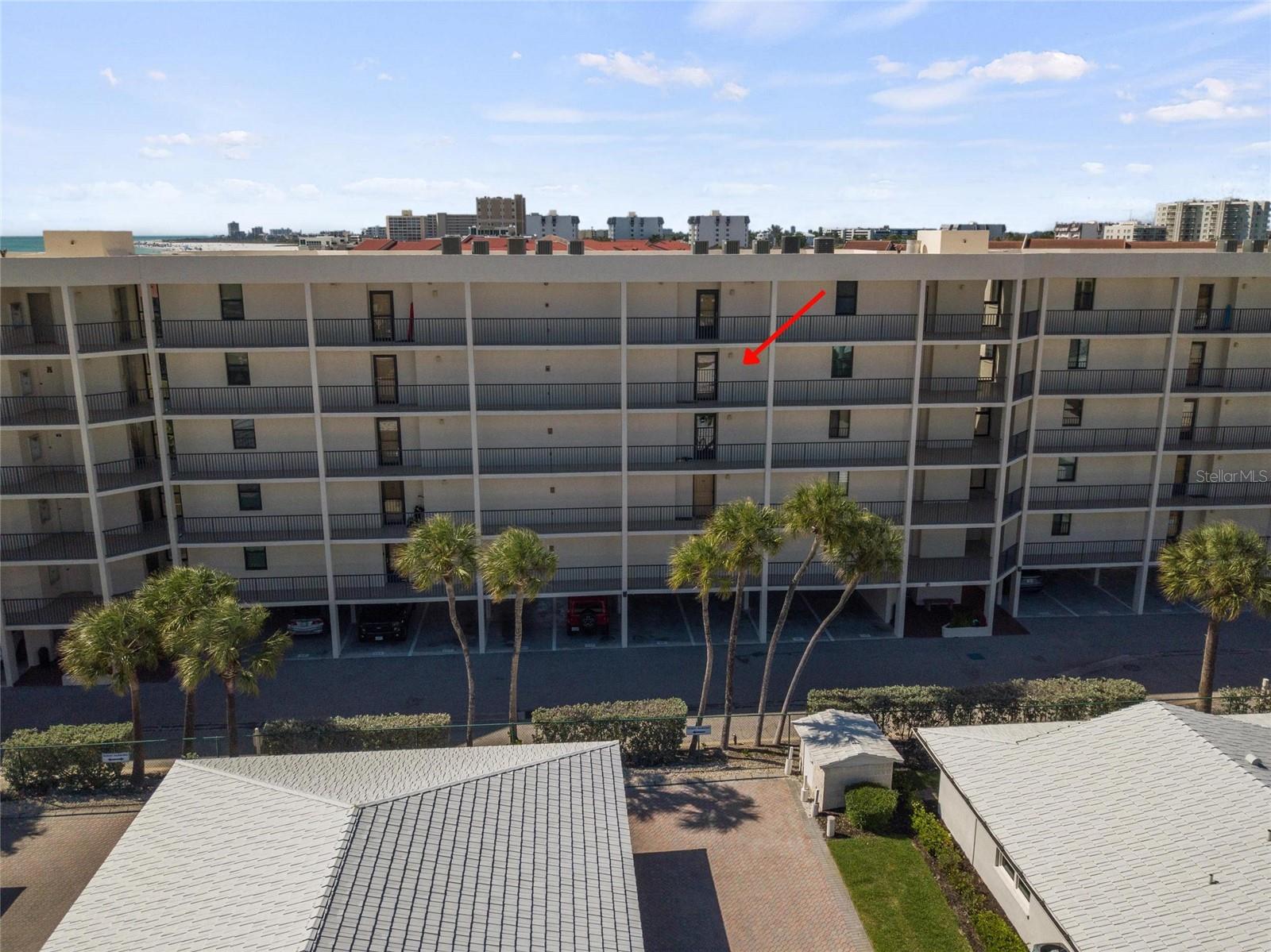 Image 10 of 69 For 6266 Midnight Pass Road 404