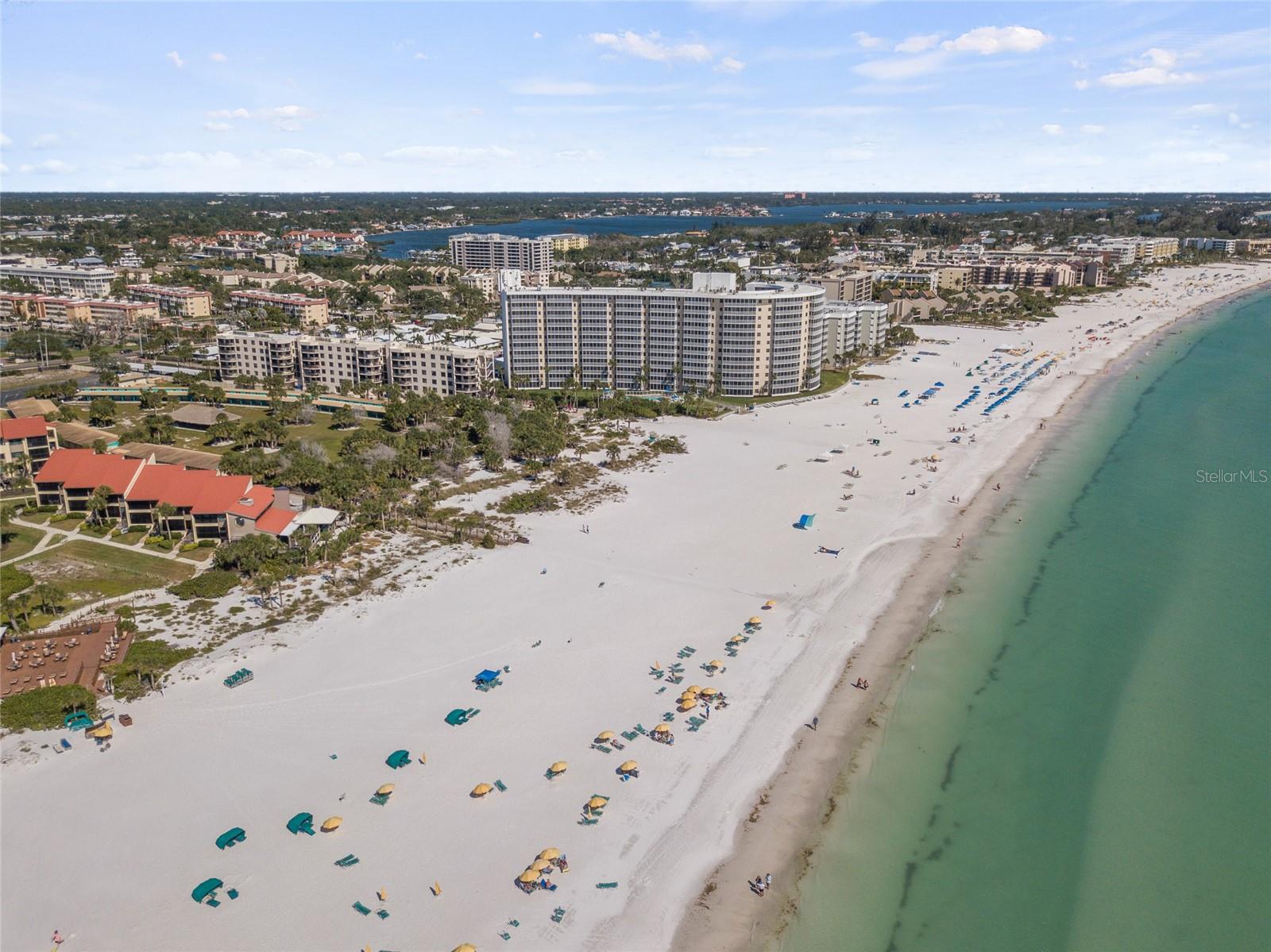 Image 48 of 69 For 6266 Midnight Pass Road 404