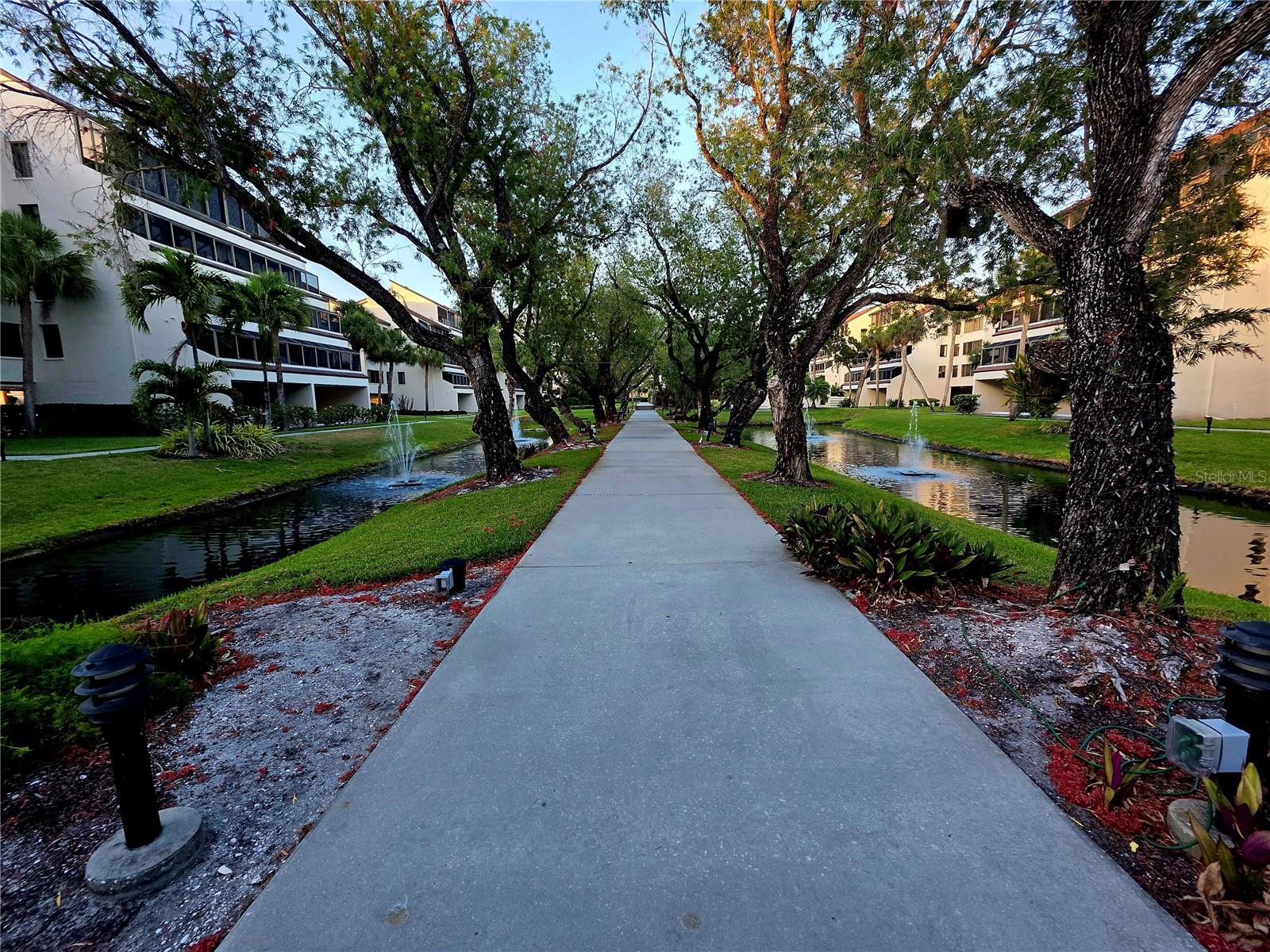 Image 67 of 69 For 6266 Midnight Pass Road 404