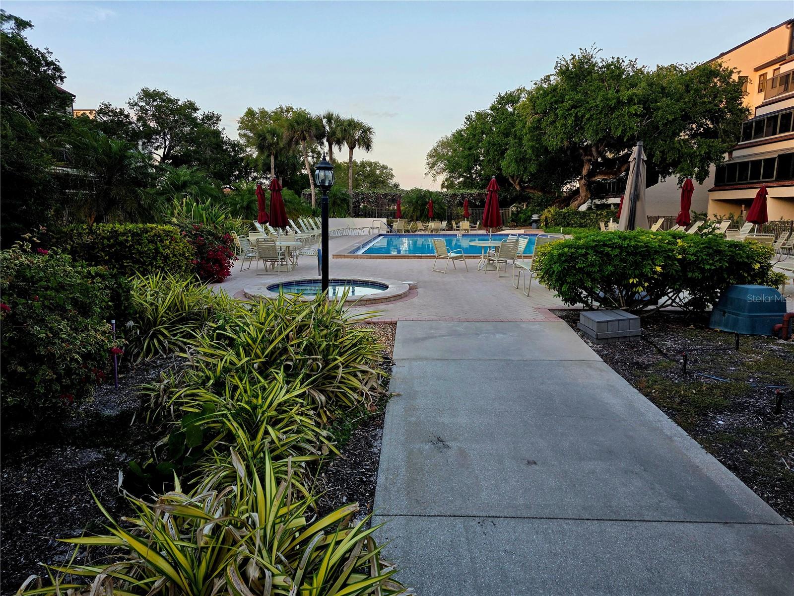 Image 68 of 69 For 6266 Midnight Pass Road 404