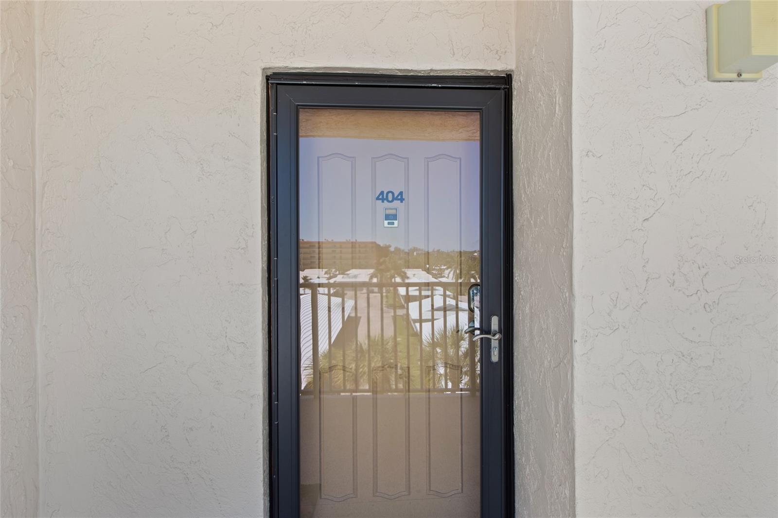 Image 7 of 69 For 6266 Midnight Pass Road 404