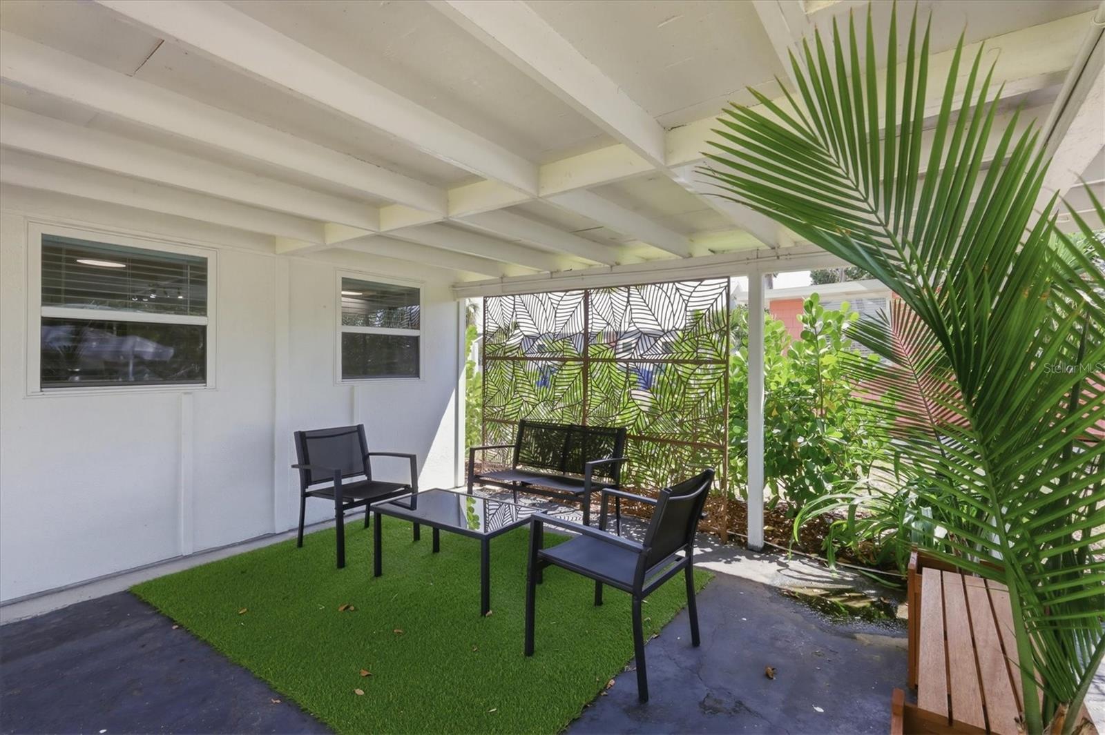 Image 17 of 68 For 301 28th Street W