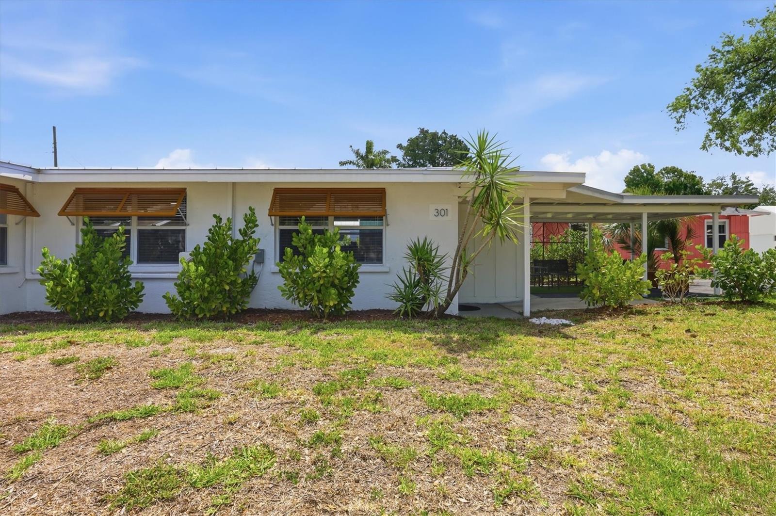 Image 3 of 68 For 301 28th Street W