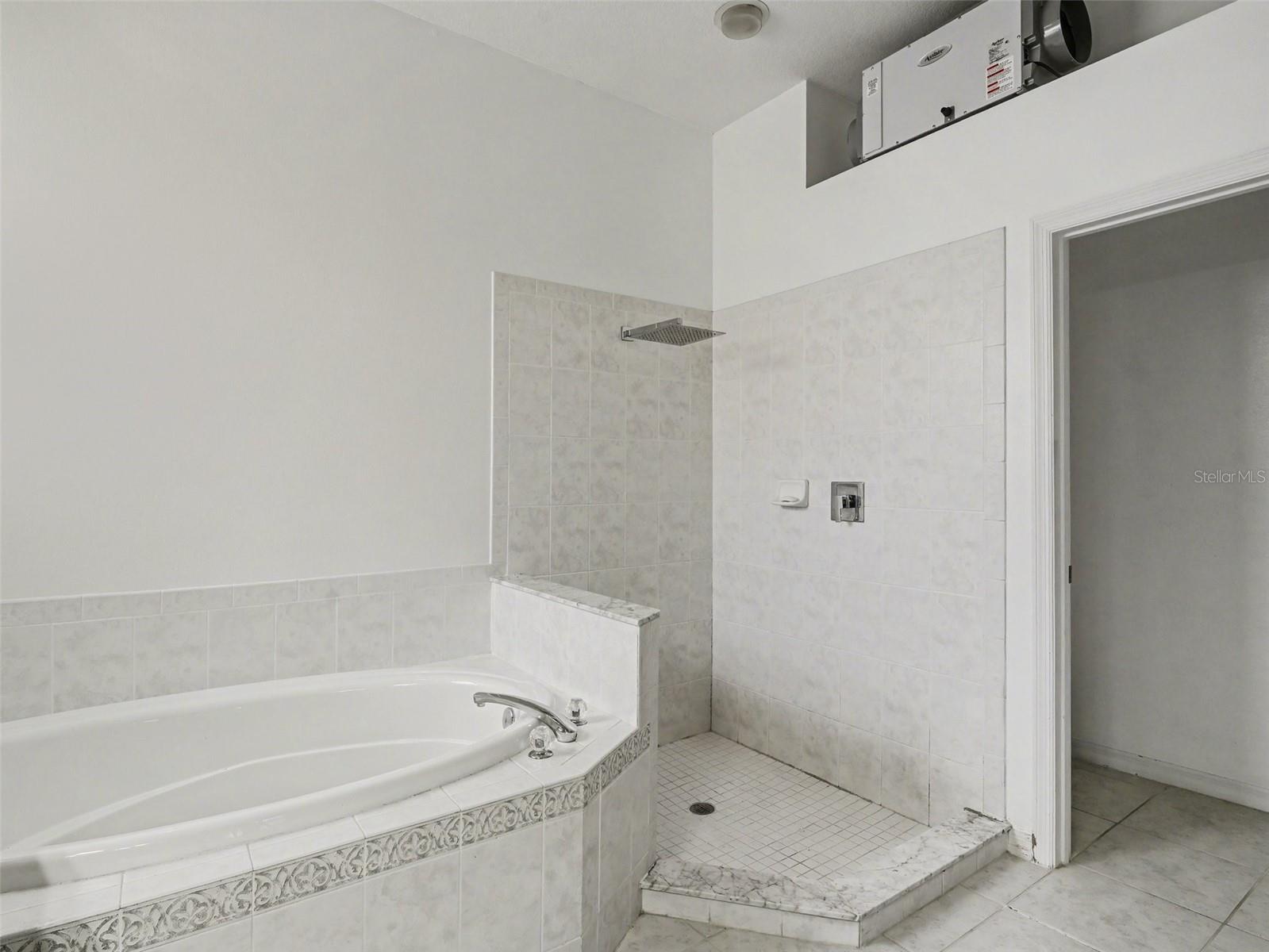 Image 19 of 39 For 1361 New Forest Lane