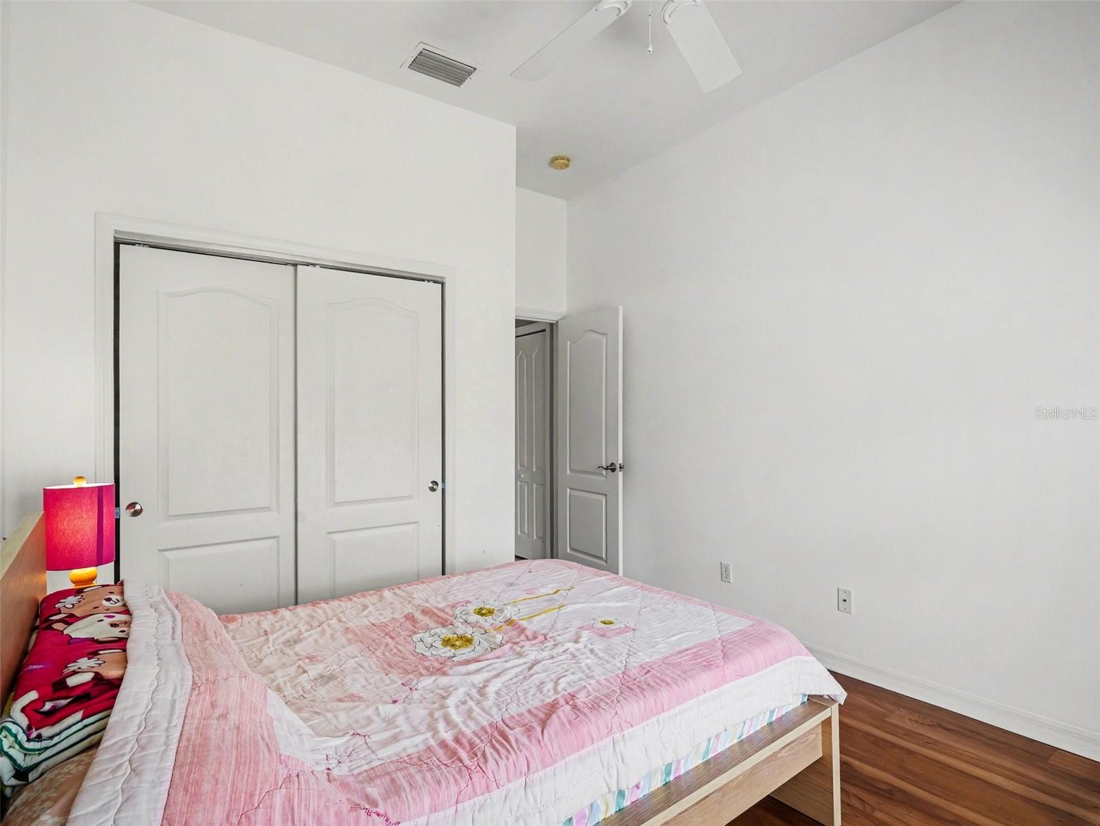 Image 22 of 39 For 1361 New Forest Lane