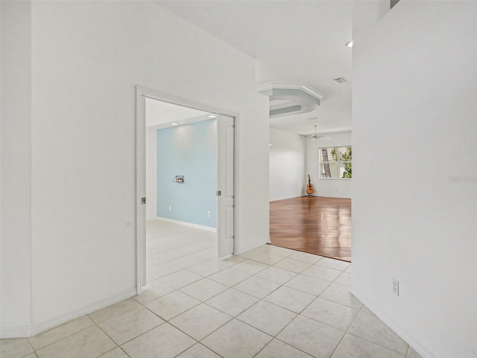 Image 5 of 39 For 1361 New Forest Lane