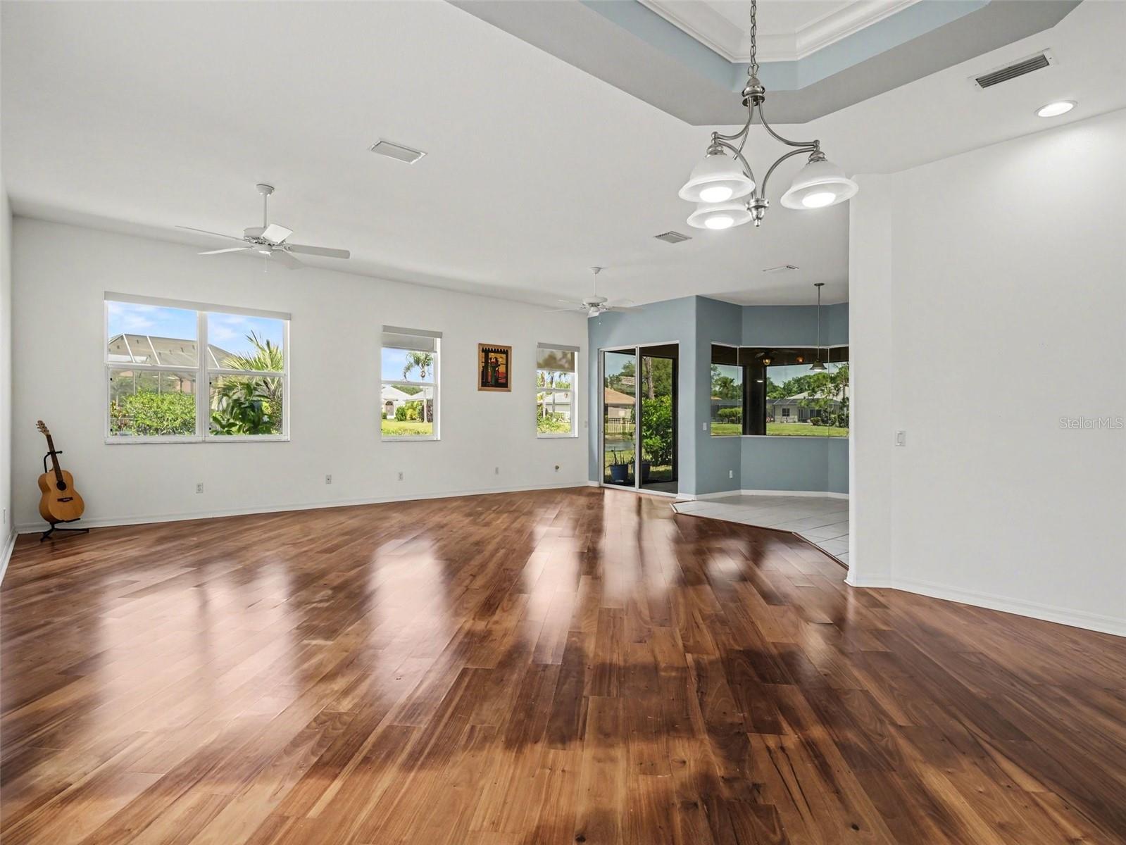 Image 9 of 39 For 1361 New Forest Lane