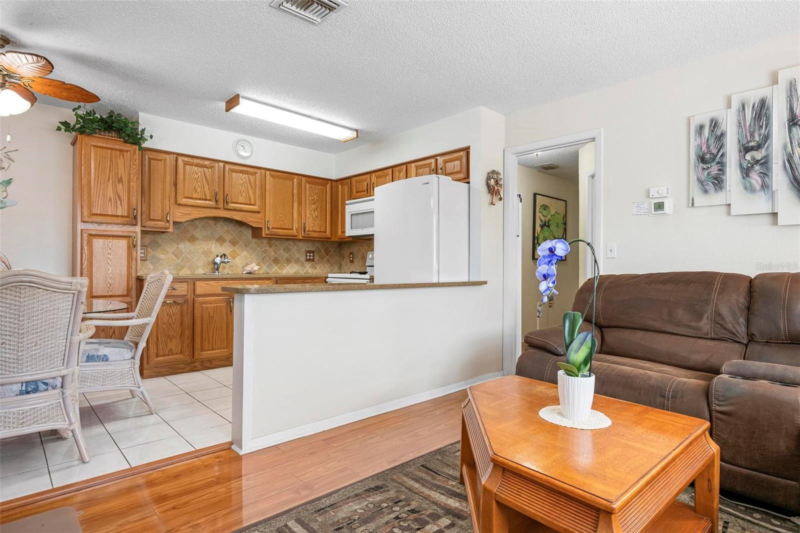 Image 21 of 64 For 4503 Gulf Drive