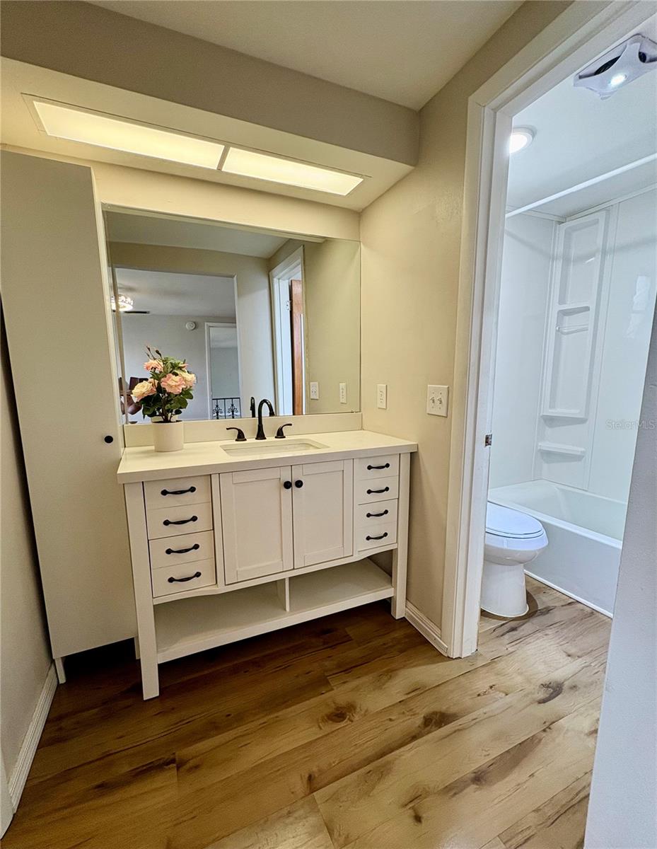 Image 16 of 49 For 6041 13th Avenue