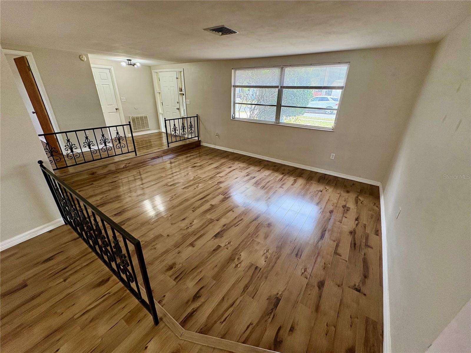 Image 26 of 49 For 6041 13th Avenue