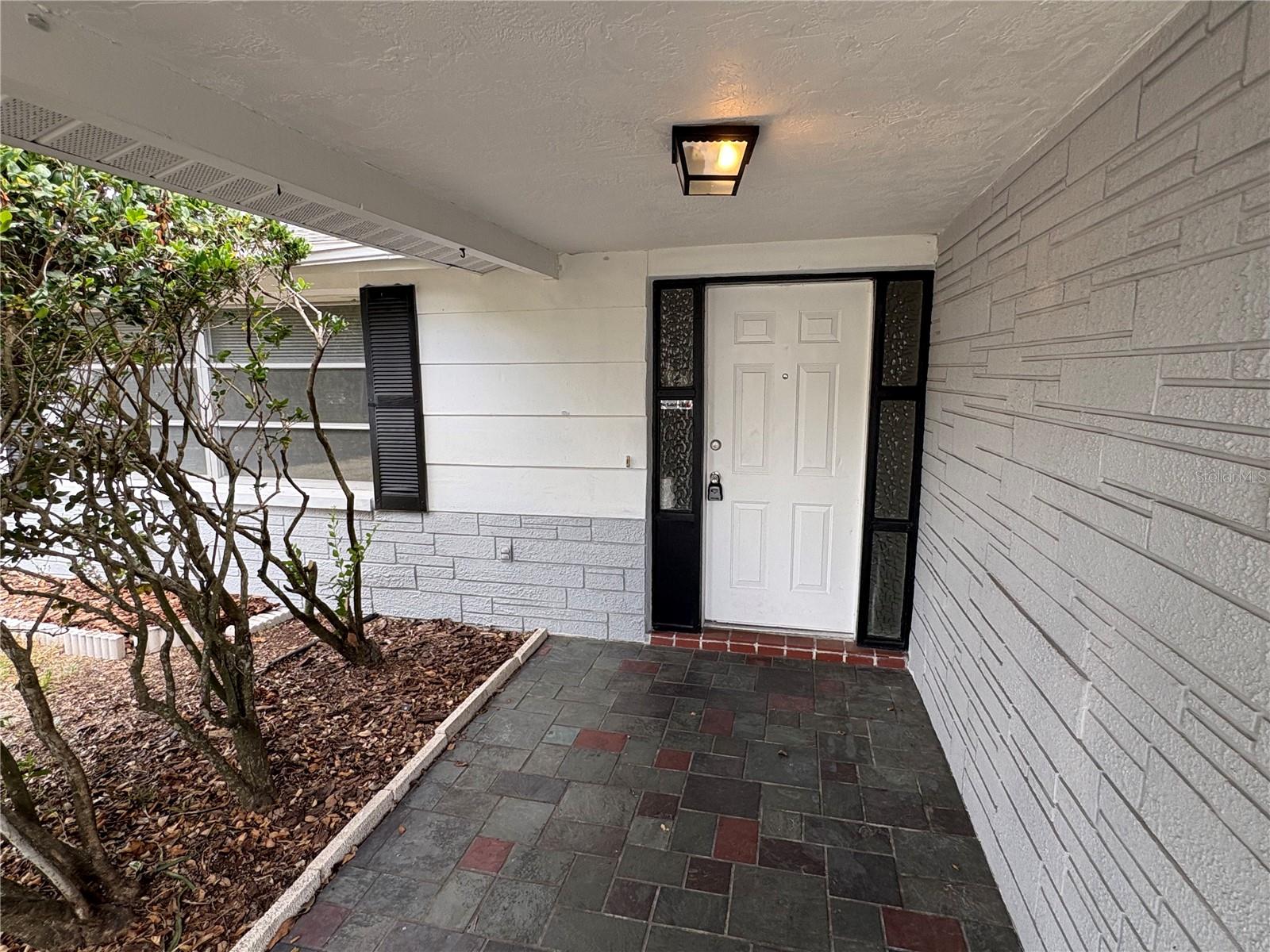 Image 5 of 49 For 6041 13th Avenue