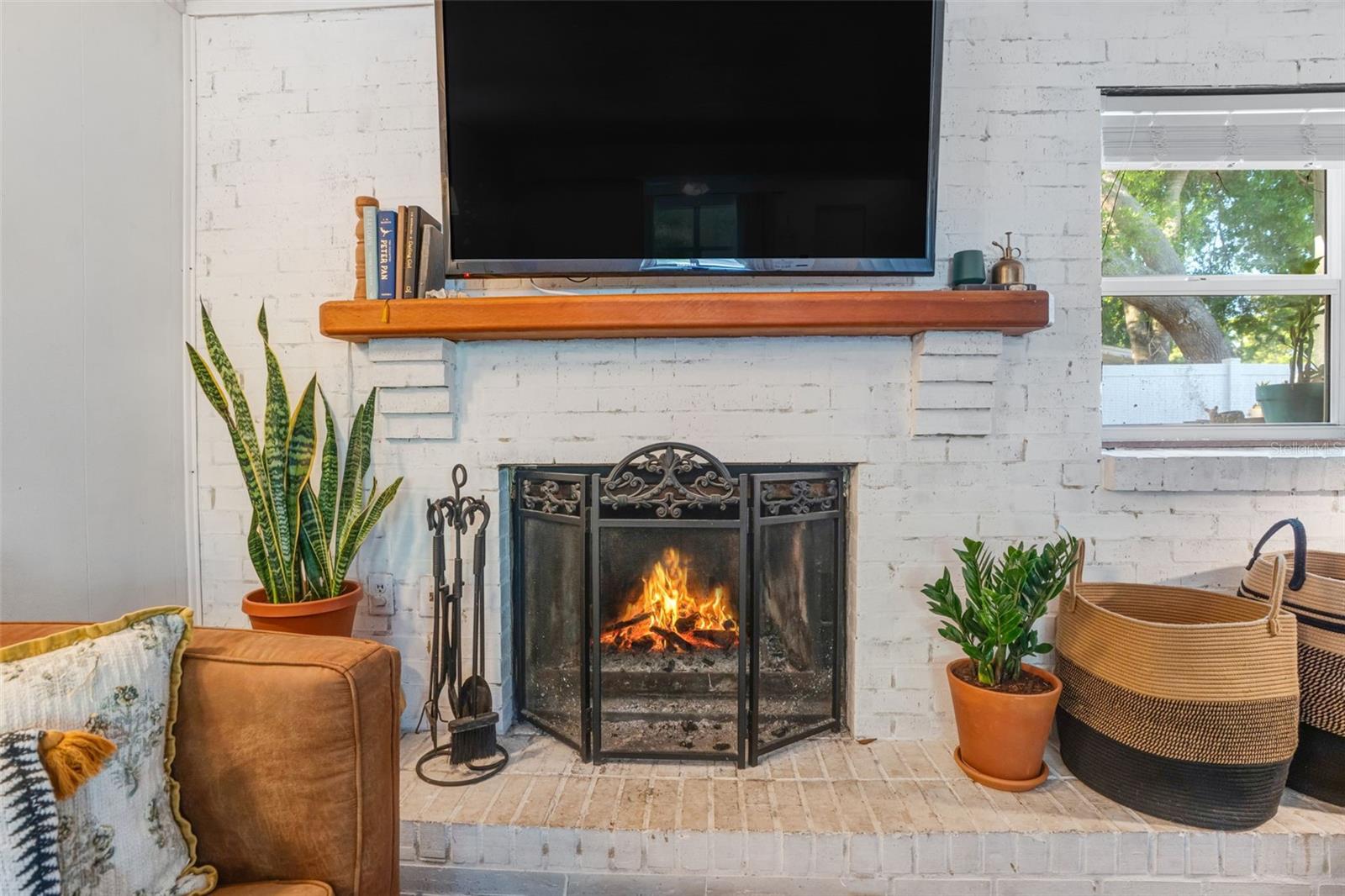 Image 21 of 41 For 4060 Webber Street