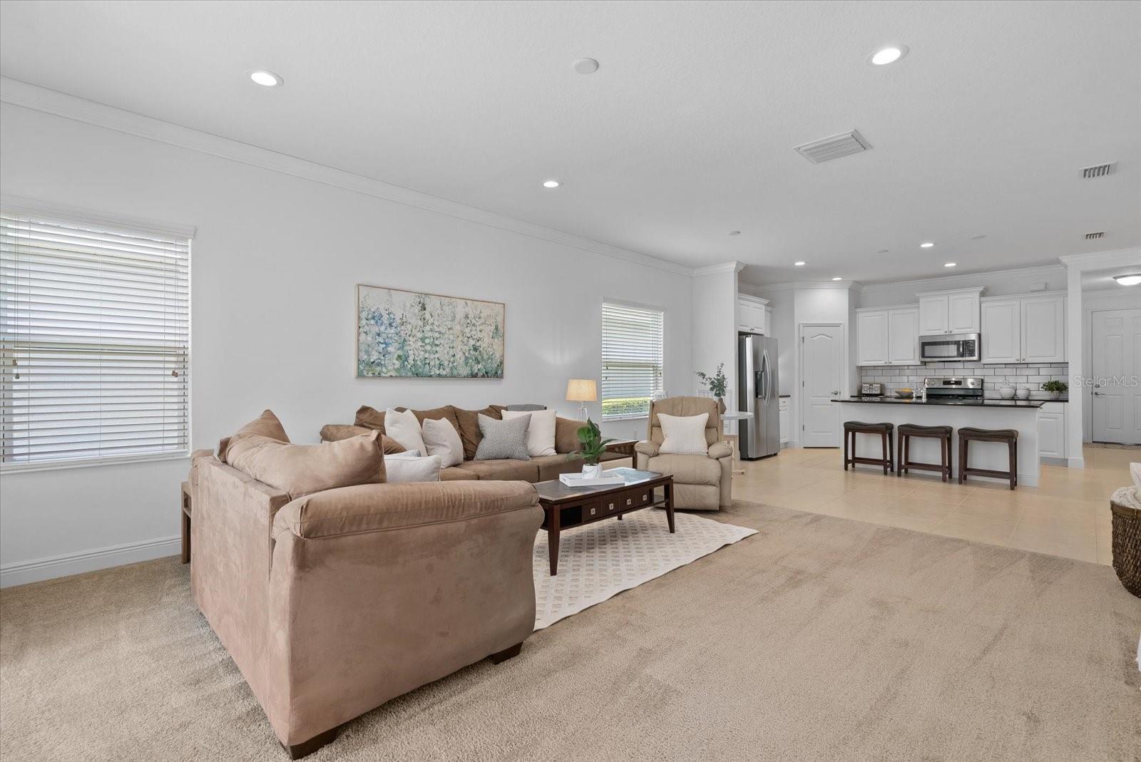 Image 15 of 52 For 7526 Ridgelake Circle