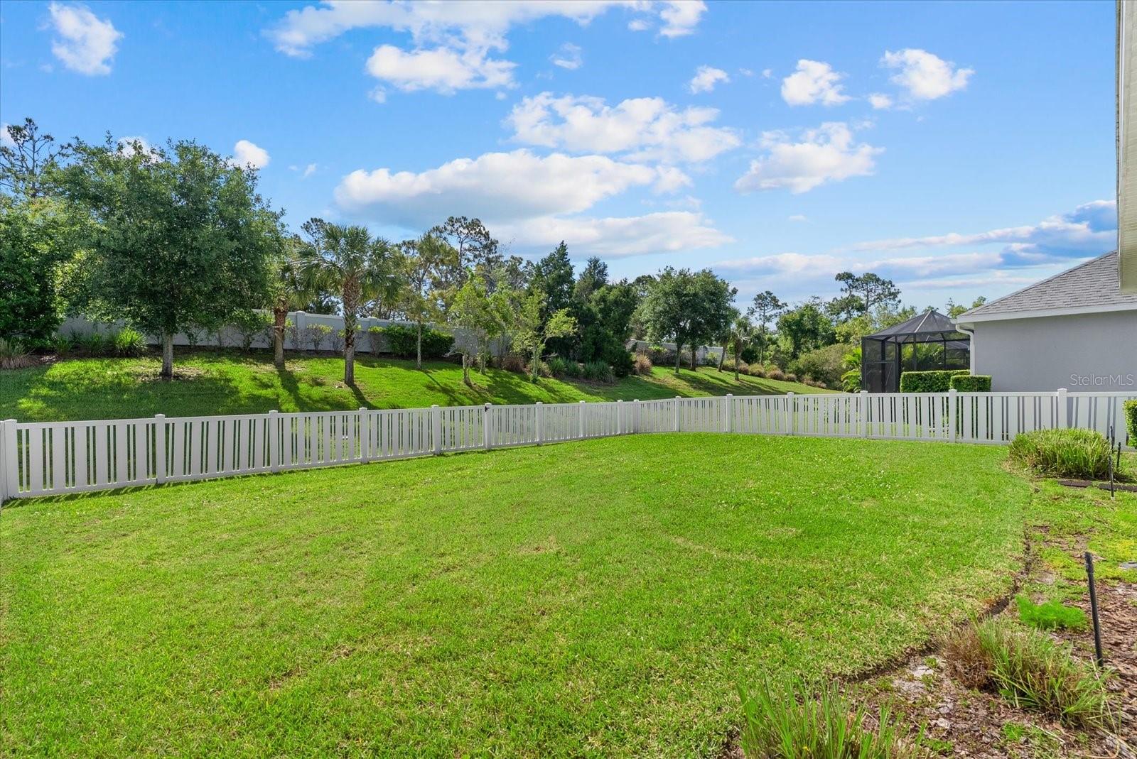 Image 27 of 52 For 7526 Ridgelake Circle