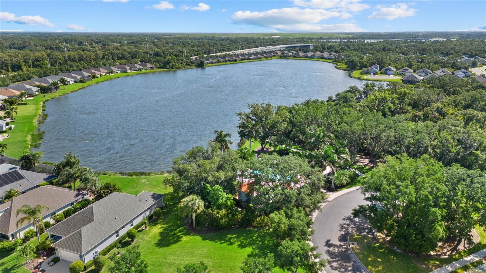 Image 41 of 52 For 7526 Ridgelake Circle