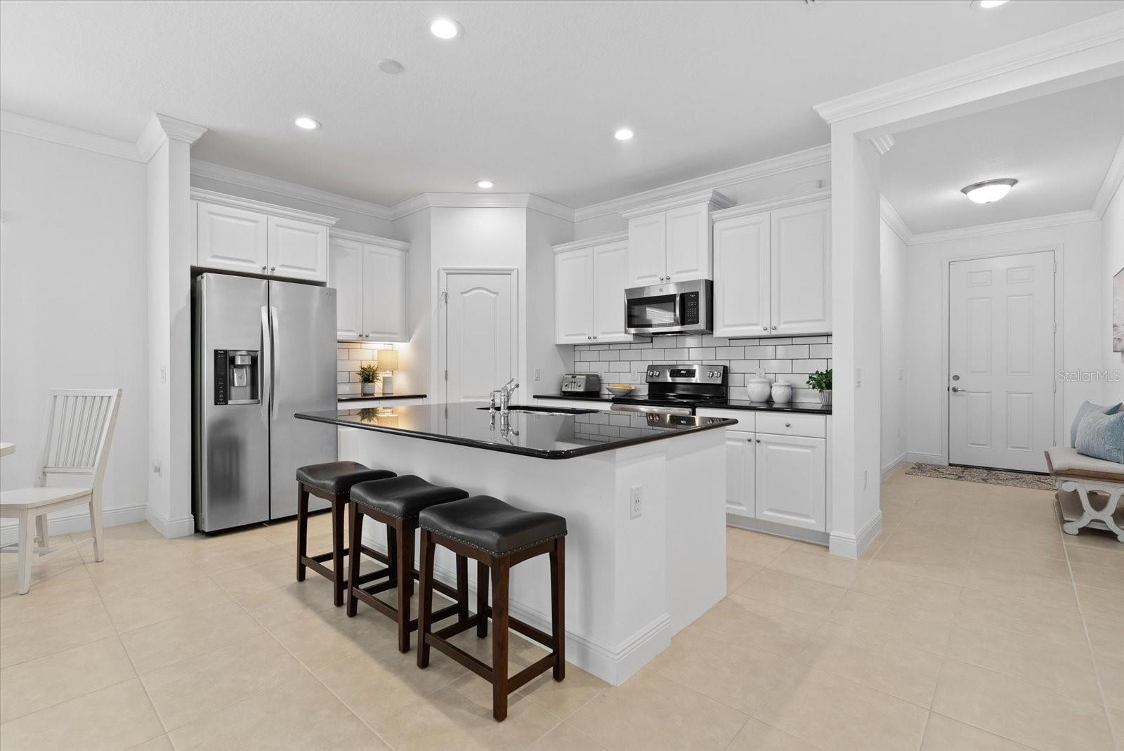 Image 8 of 52 For 7526 Ridgelake Circle