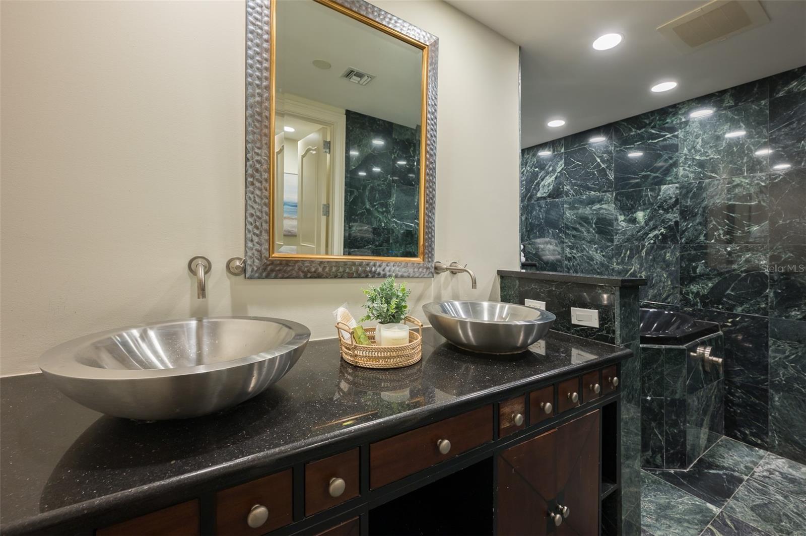 Image 16 of 77 For 1111 Ritz Carlton Drive 1205