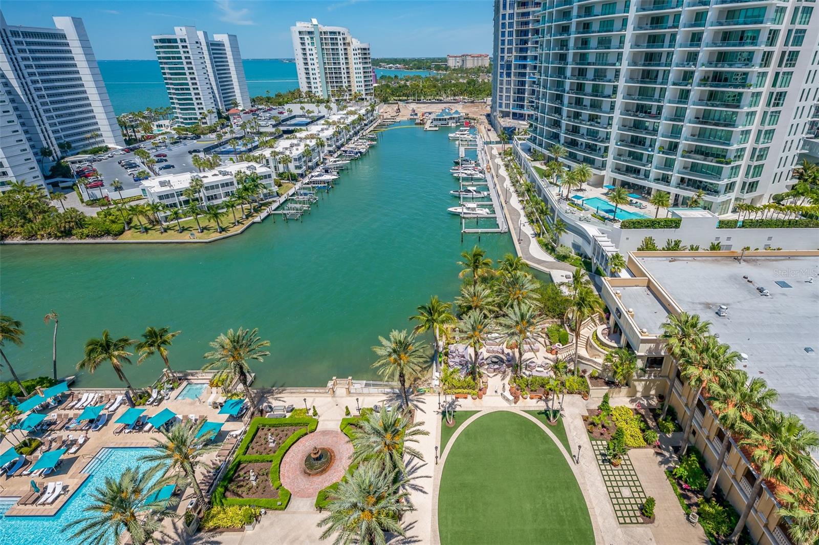 Image 26 of 77 For 1111 Ritz Carlton Drive 1205