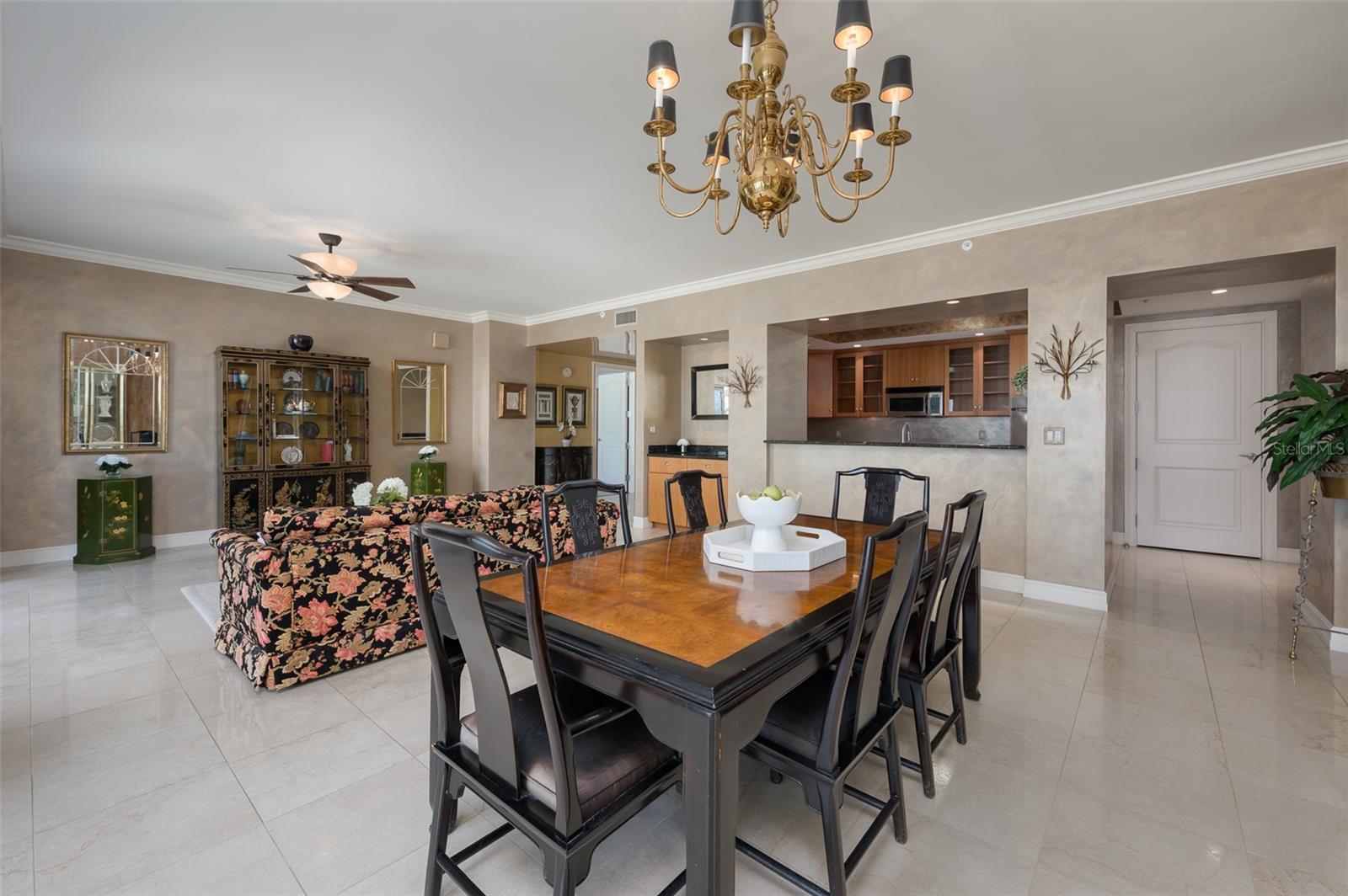 Image 6 of 77 For 1111 Ritz Carlton Drive 1205