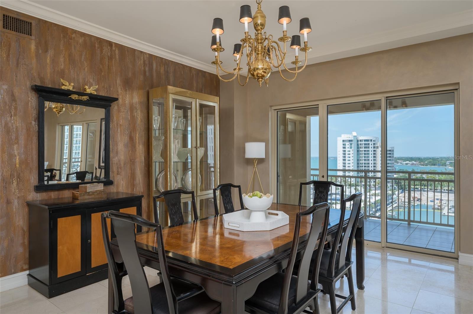 Image 7 of 77 For 1111 Ritz Carlton Drive 1205