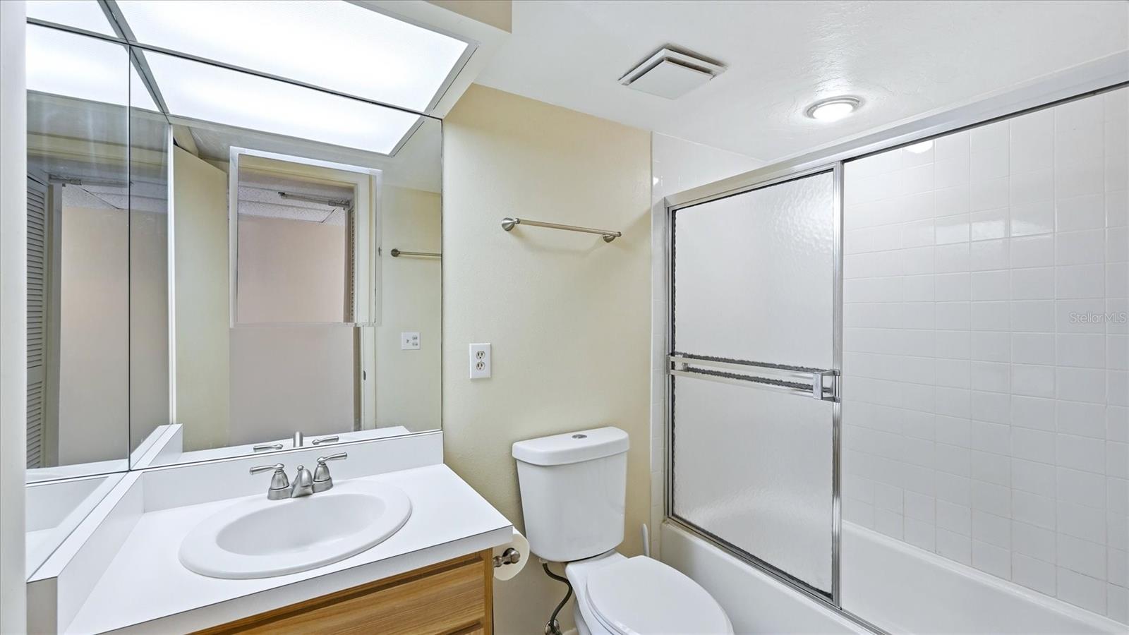 Image 19 of 45 For 3025 Quail Hollow 17