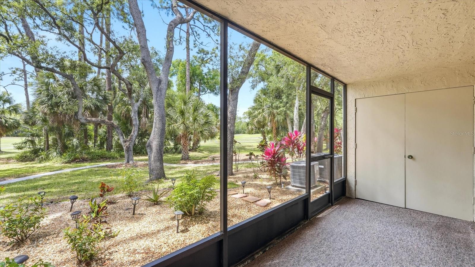 Image 22 of 45 For 3025 Quail Hollow 17