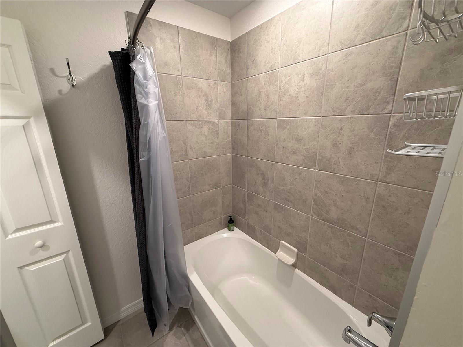 Image 25 of 63 For 17810 Gawthrop Drive 305