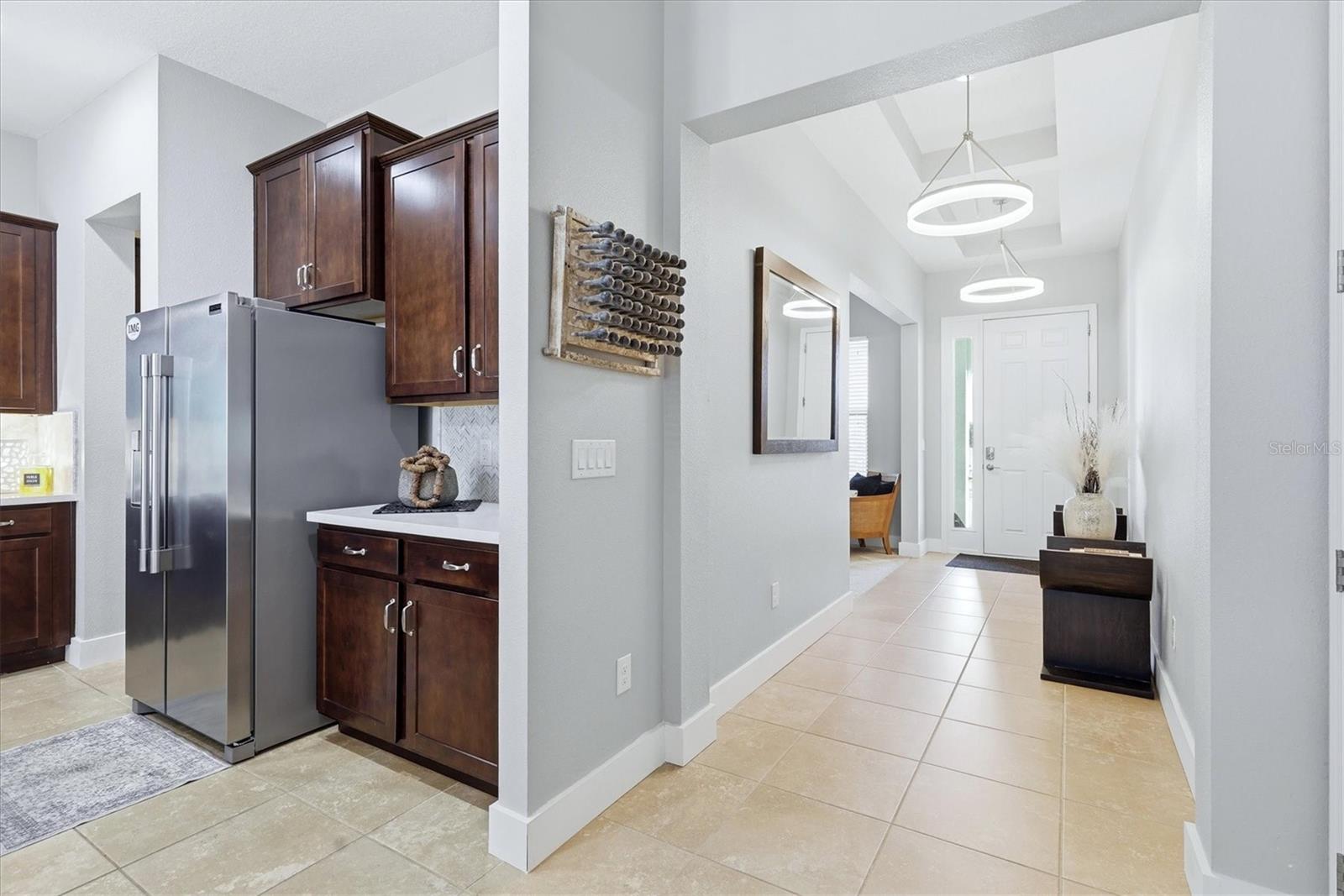 Image 5 of 60 For 5407 Title Row Drive