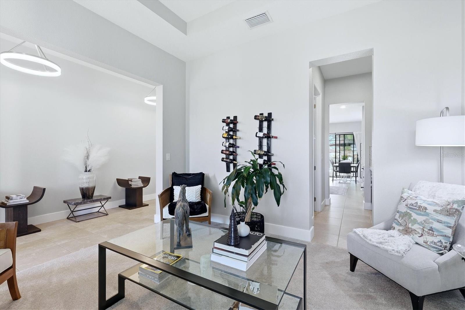 Image 7 of 60 For 5407 Title Row Drive