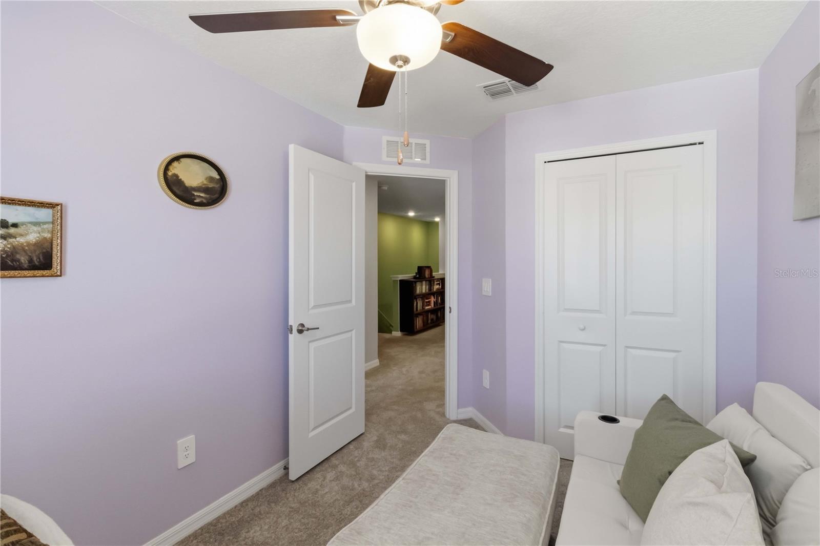 Image 20 of 31 For 2549 Sunray Venus Way