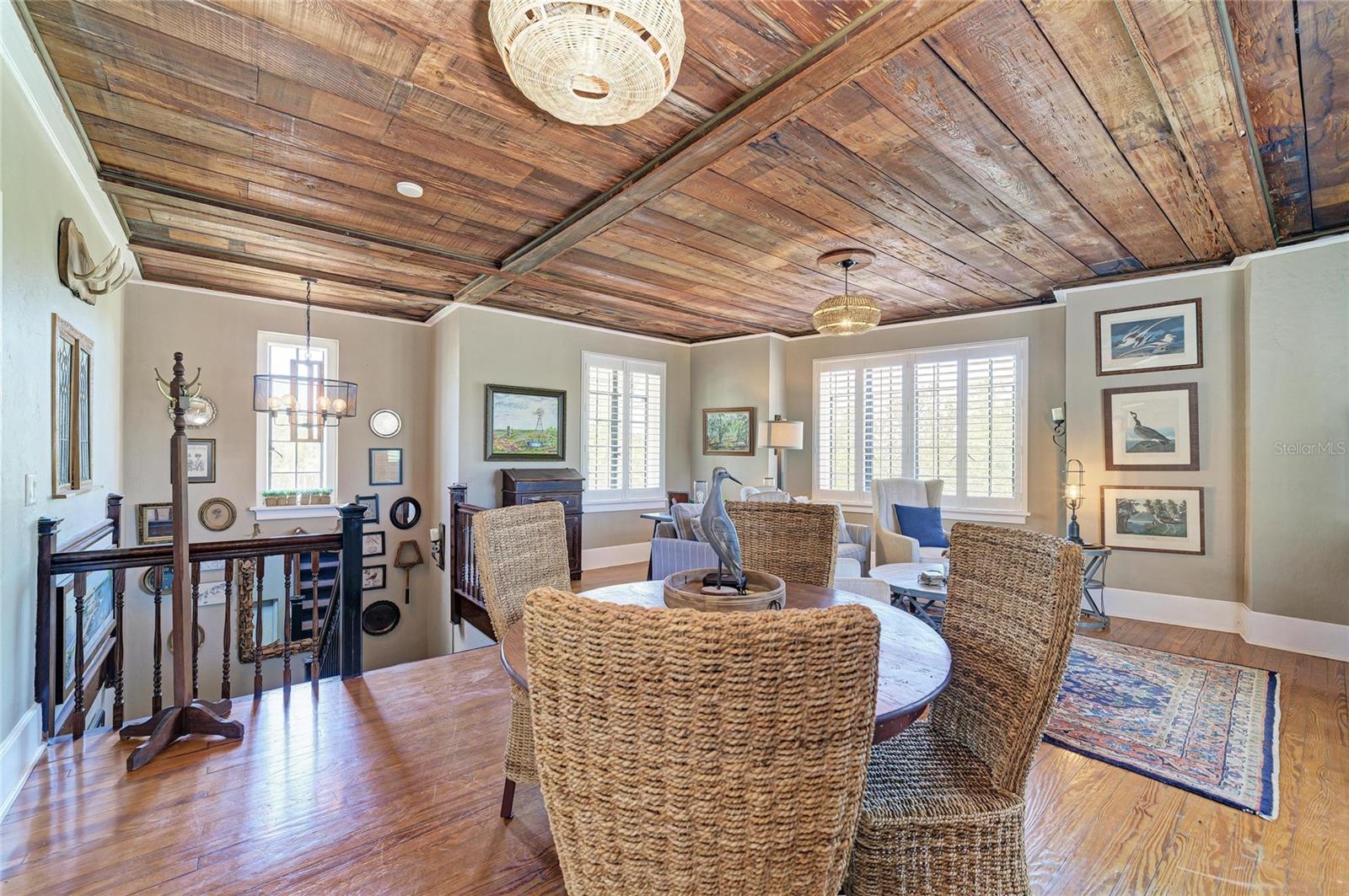 Image 13 of 47 For 210 17th Street W 14