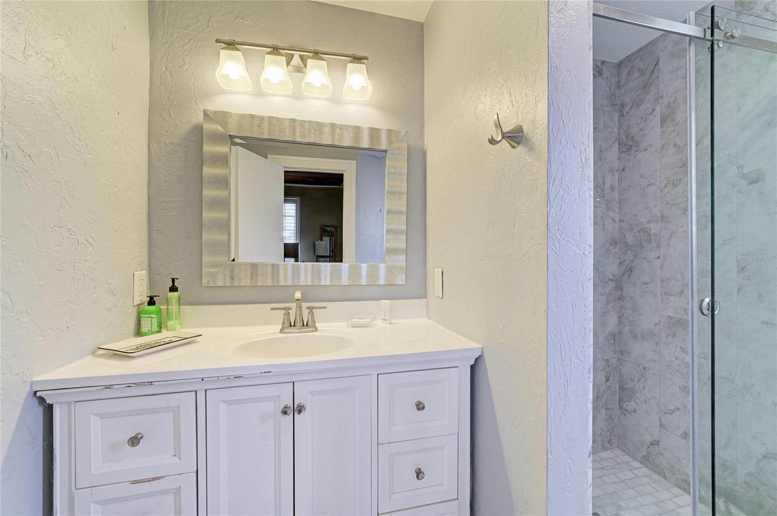 Image 28 of 47 For 210 17th Street W 14