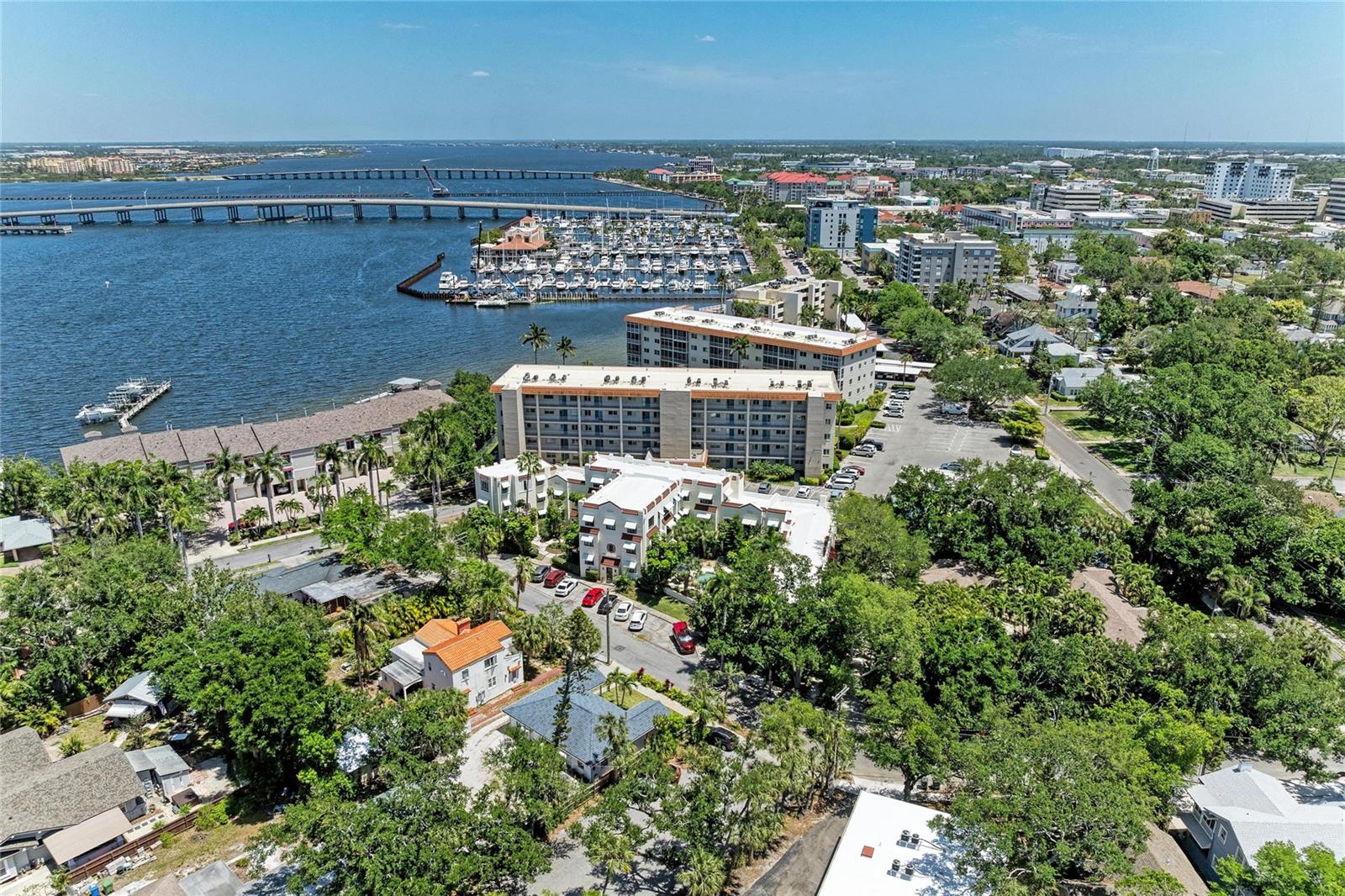 Image 3 of 47 For 210 17th Street W 14