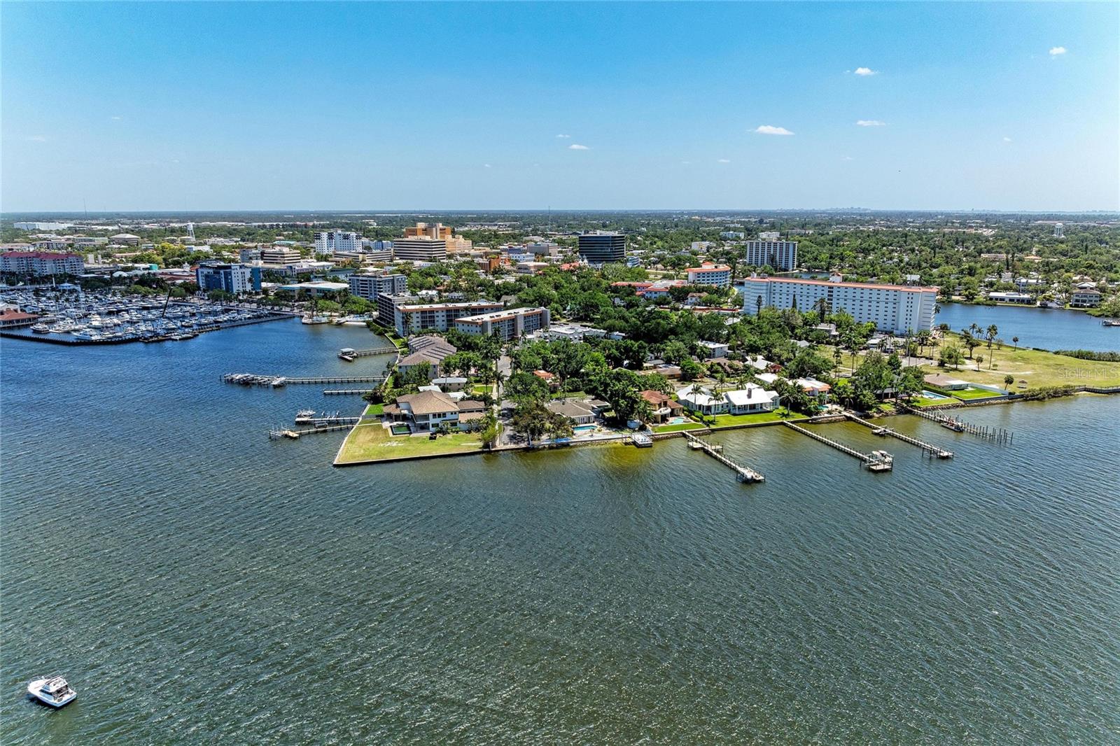 Image 45 of 47 For 210 17th Street W 14