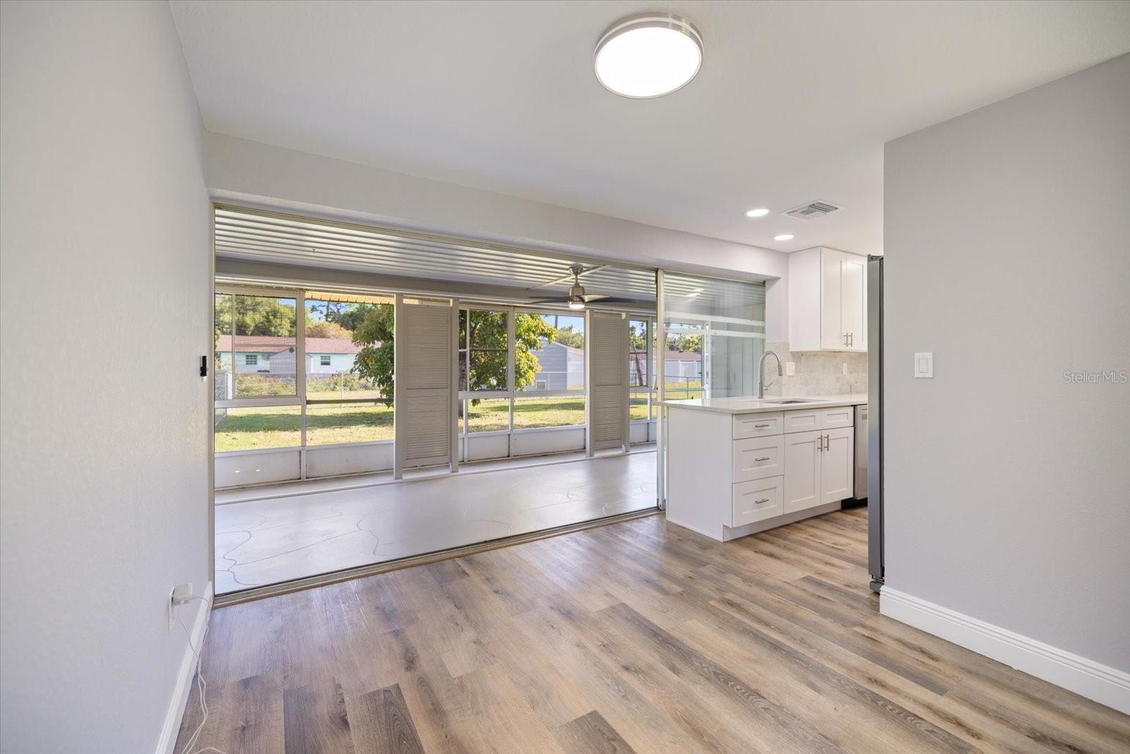 Image 7 of 32 For 1184 Barbour Avenue