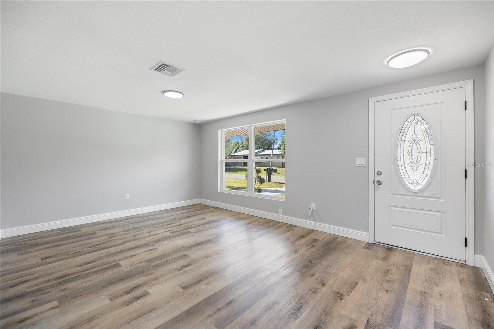 Image 8 of 32 For 1184 Barbour Avenue