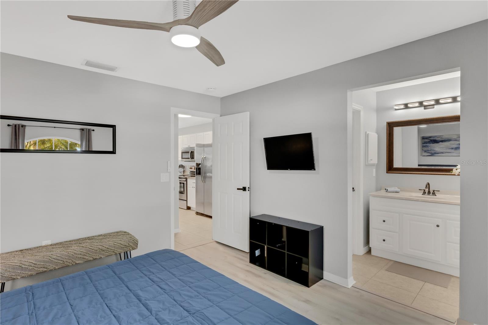 Image 16 of 43 For 2757 Feiffer Circle