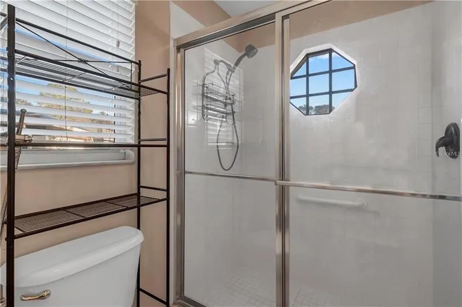 Image 18 of 43 For 2757 Feiffer Circle