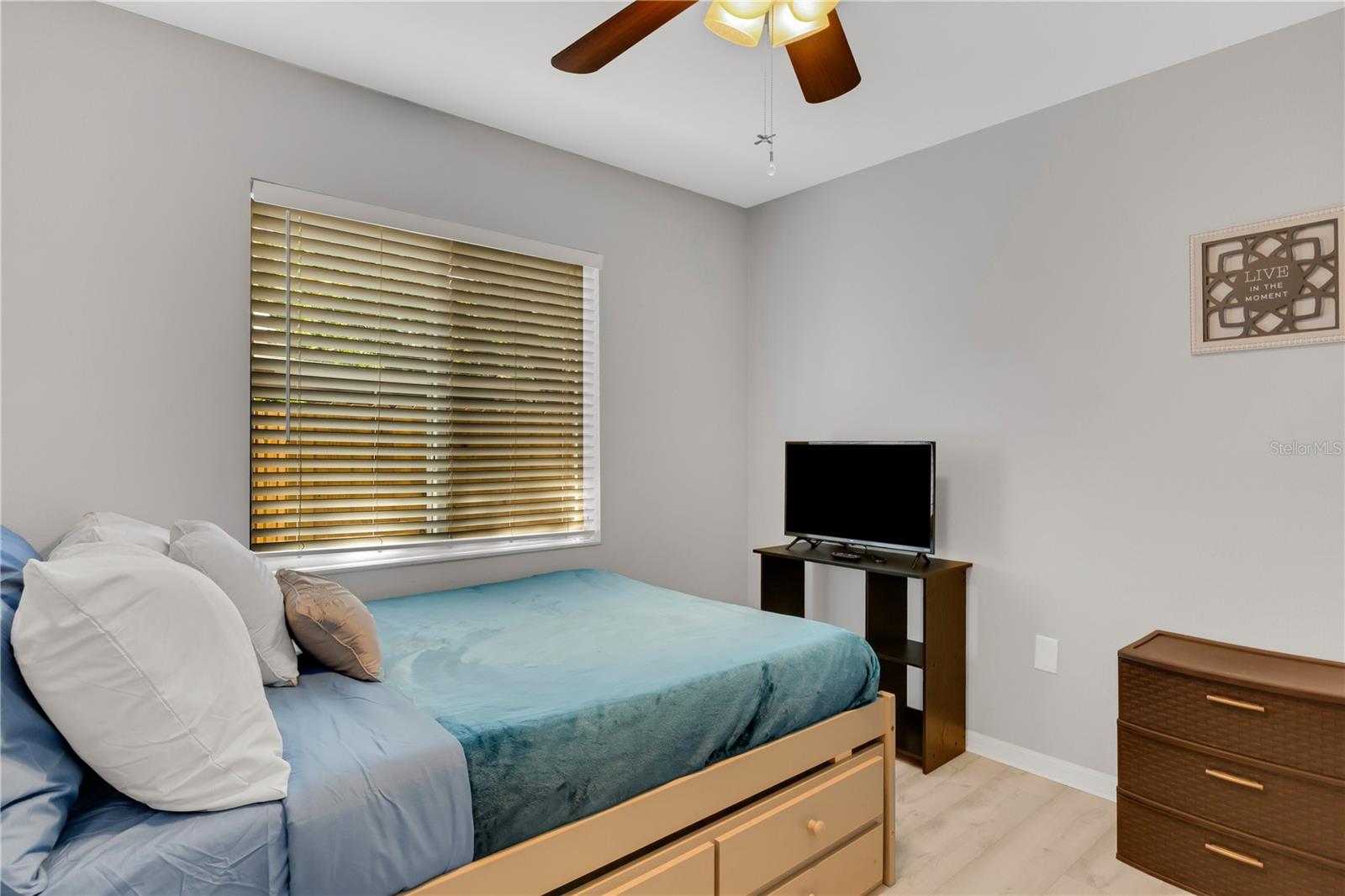 Image 22 of 43 For 2757 Feiffer Circle