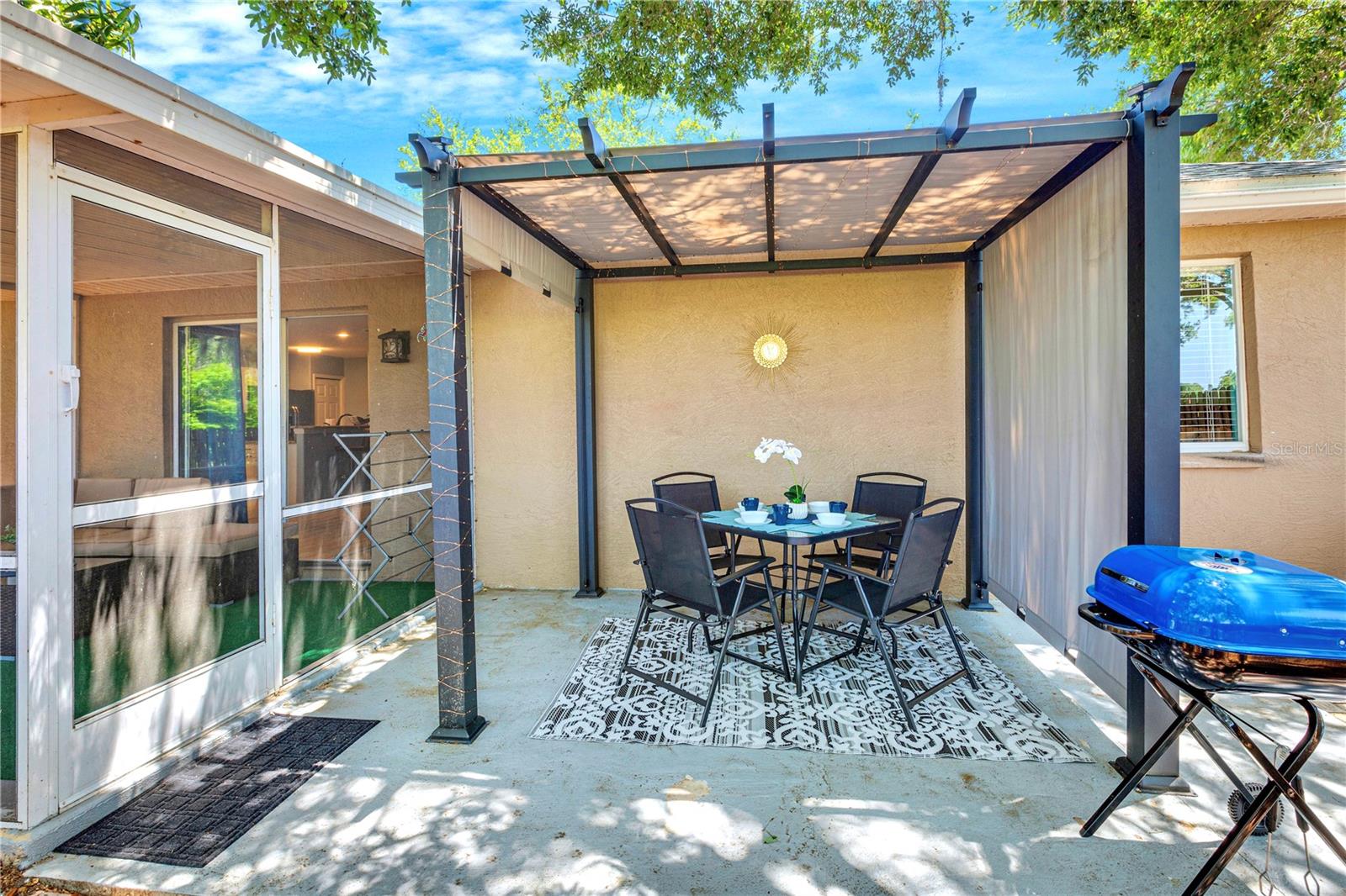 Image 31 of 43 For 2757 Feiffer Circle