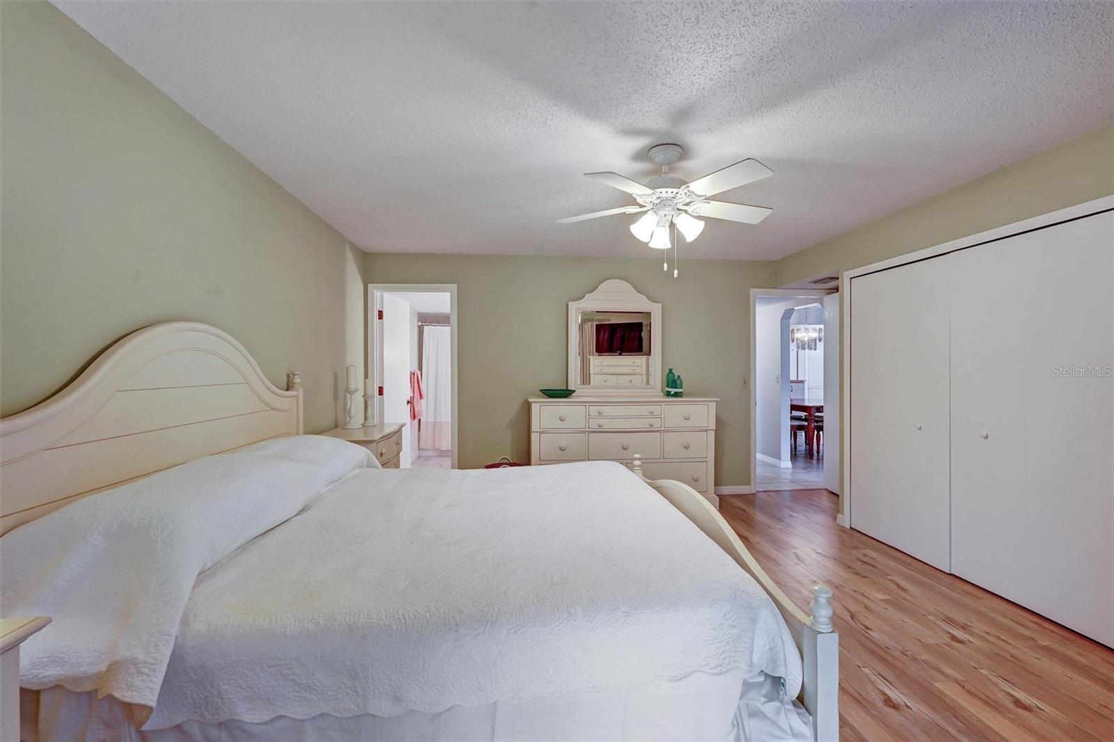 Image 14 of 30 For 5400 34th Street W I9
