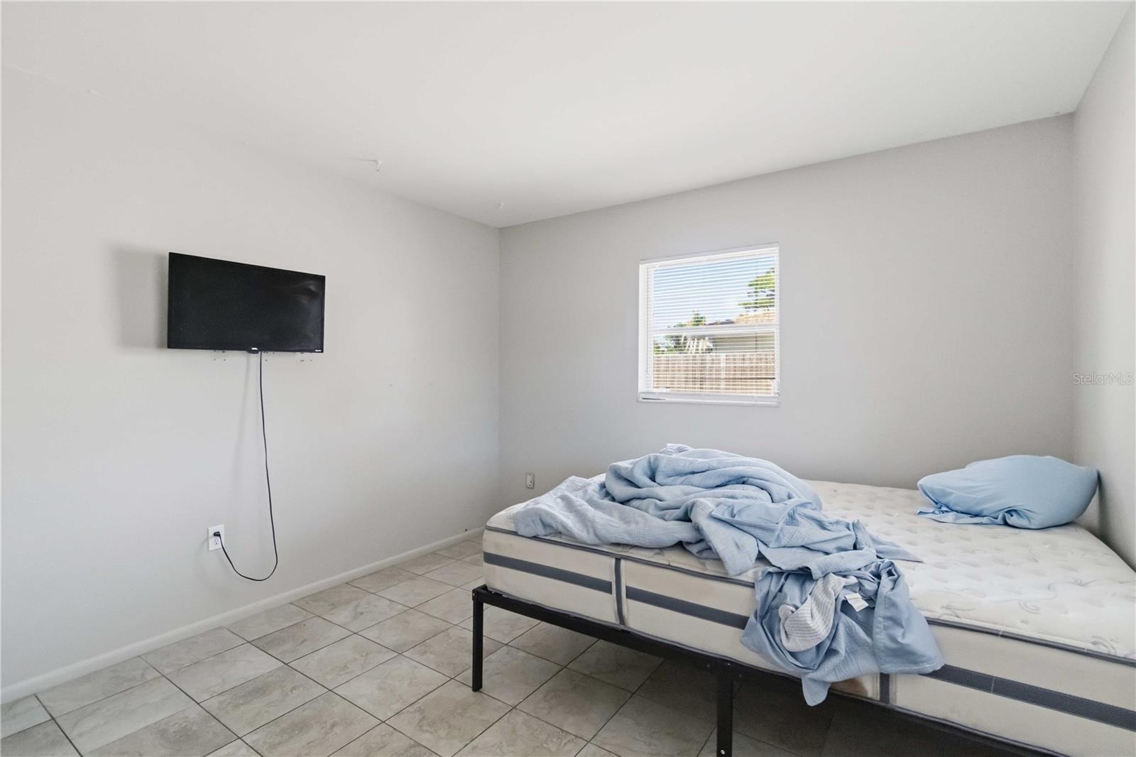 Image 18 of 37 For 304 Lantana Avenue