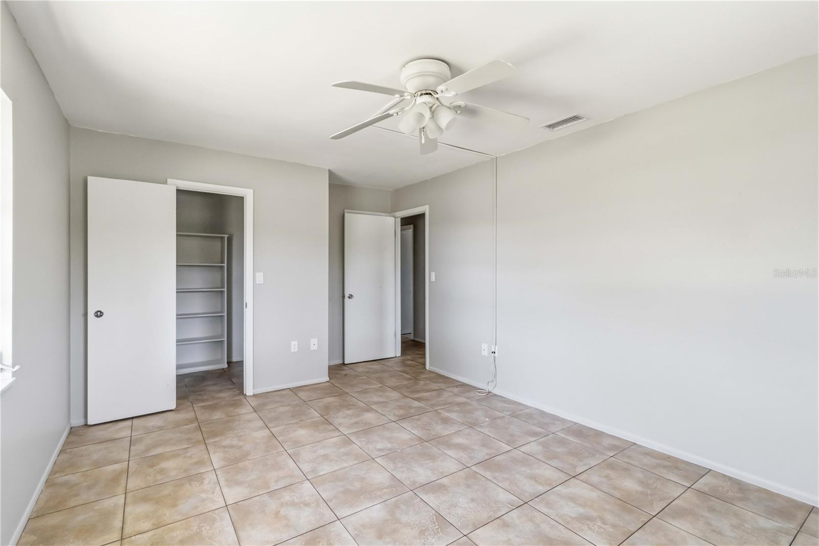 Image 28 of 37 For 304 Lantana Avenue